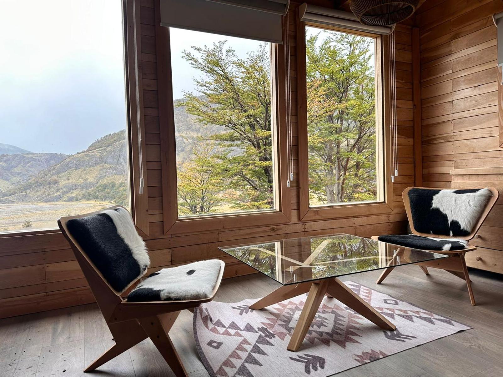 Estancia Bonanza Patagonian Lodge Experience إل تشالتين الغرفة الصورة